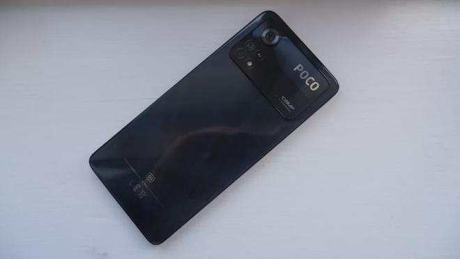 1000左右的手机哪款性价比高？推荐哪个比较好？