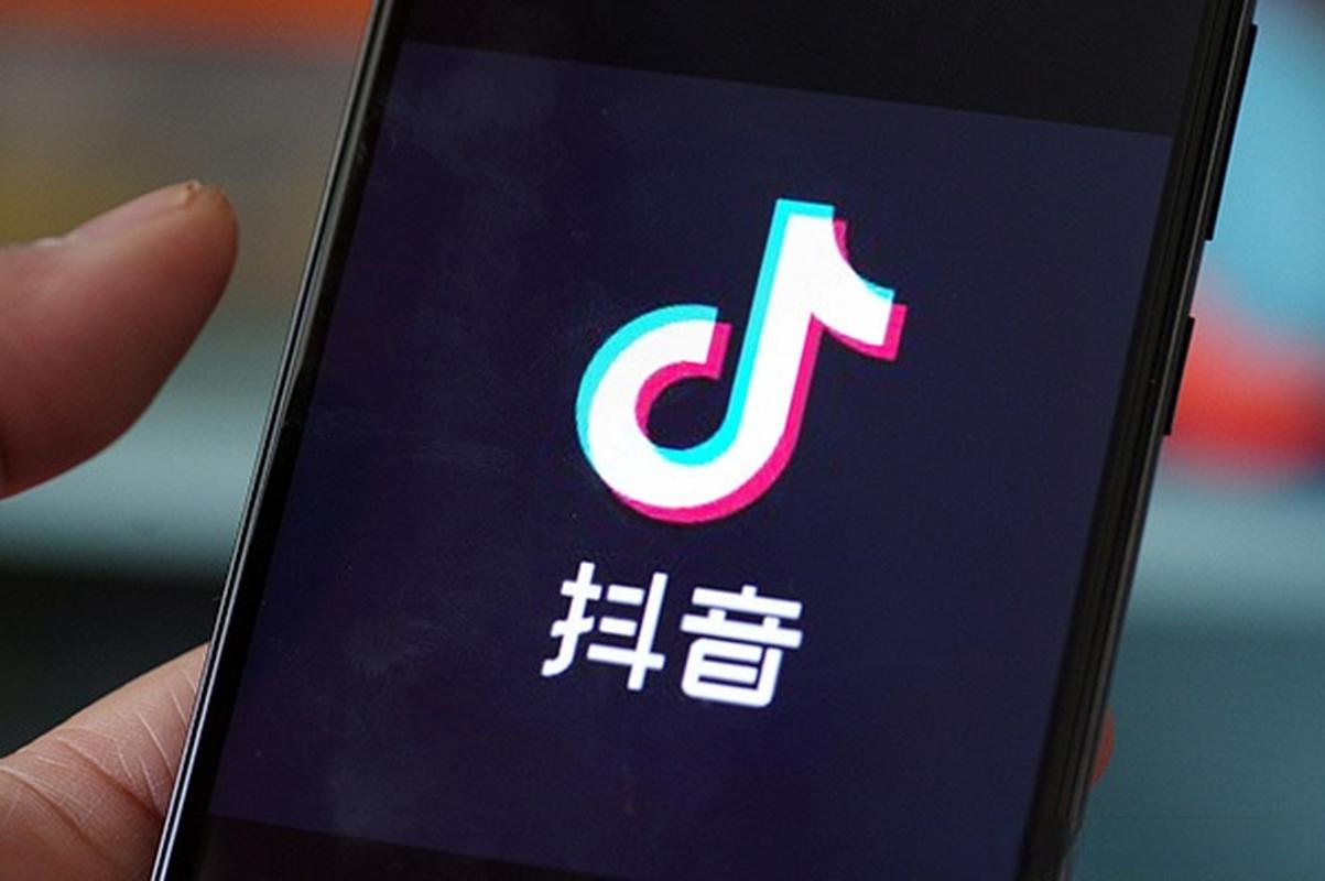 抖音粉丝牌升级规则是什么？怎样快速升级灯牌？